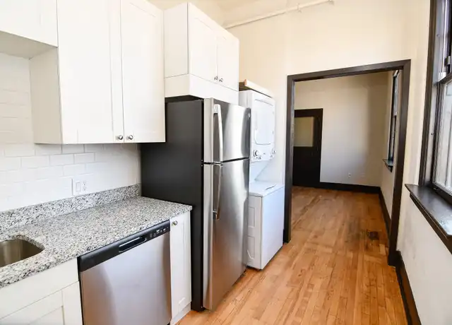 Property at 36 W Main St Unit 206, Marshalltown, IA, 50158, 1 bed, 1 bath, [object Object]