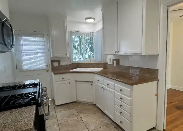 Property at 1750 Grevelia St Unit 4, South Pasadena, CA, 91030, 1 bed, 1 bath, [object Object]
