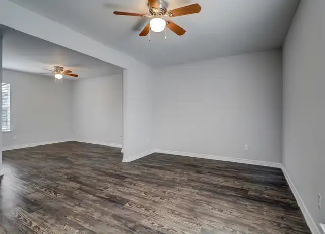 Property at 303 E 9th St, Houston, TX, 77007, 1 bed, 1 bath, [object Object]