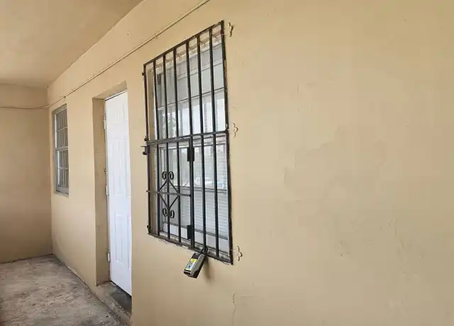 Property at 3225 NW 48th St Unit 3221, Miami, FL, 33142, 2 beds, 1 bath, [object Object]
