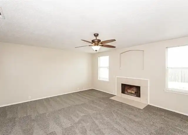 Property at 407 Harvard Dr, Glenn Heights, TX, 75154, 4 beds, 2.5 baths, [object Object]