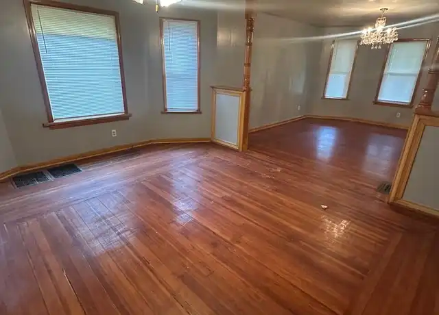 Property at 20 Fairview Ave Unit 1, West Springfield, MA, 01089, 2 beds, 1 bath, [object Object]