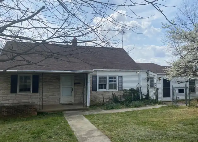 Property at 726 Queen Ave NW, Roanoke, VA, 24012, 4 beds, 2.5 baths, [object Object]