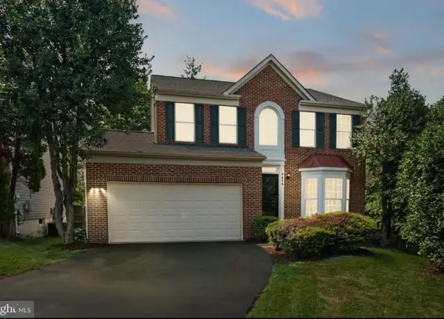Property at 7873 Cranford Farm Cir, Lorton, VA, 22079, 4 beds, 3 baths, [object Object]
