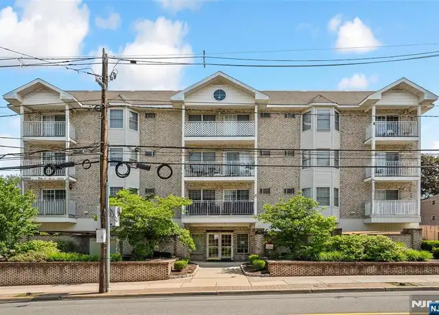 Property at 420 Passaic St Unit 2H, Hackensack, NJ, 07601, 2 beds, 2 baths, [object Object]