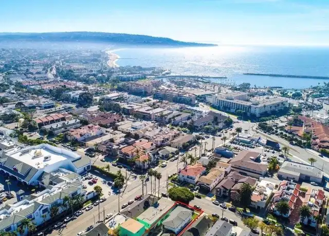 Property at 503 N Elena Ave Unit B, Redondo Beach, CA, 90277, 1 bed, 1 bath, [object Object]