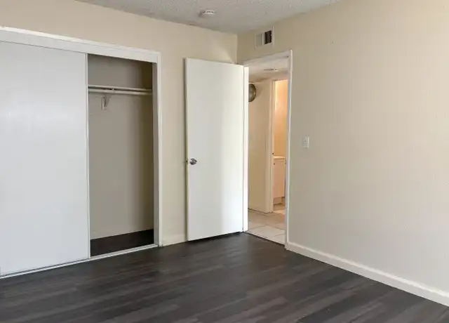 Property at 1123 W Swain Rd Unit 5, Stockton, CA, 95207, 2 beds, 1 bath, [object Object]