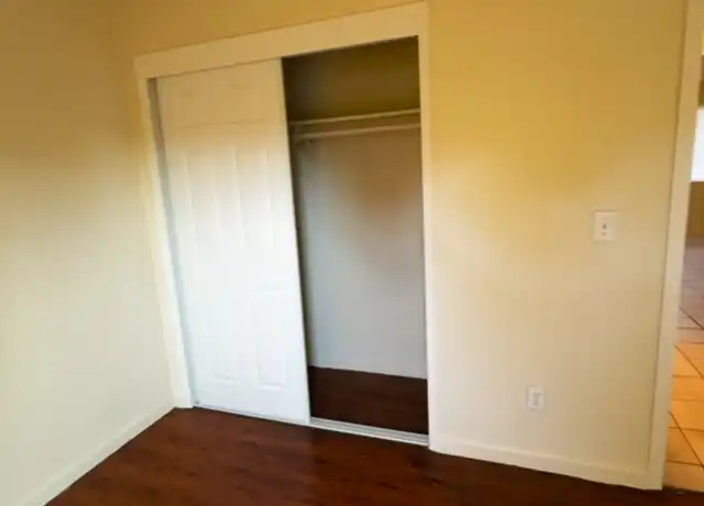 Property at 1123 W Swain Rd Unit 5, Stockton, CA, 95207, 2 beds, 1 bath, [object Object]
