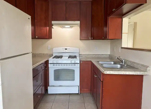 Property at 1123 W Swain Rd Unit 5, Stockton, CA, 95207, 2 beds, 1 bath, [object Object]