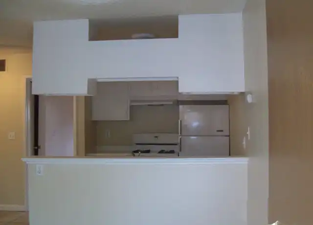 Property at 1123 W Swain Rd Unit 12, Stockton, CA, 95207, 2 beds, 1 bath, [object Object]