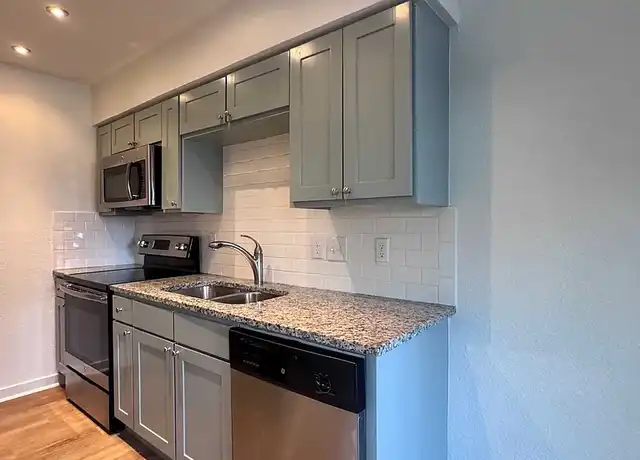 Property at 504 Swanee Dr, Austin, TX, 78752, 0 beds, 1 bath, [object Object]