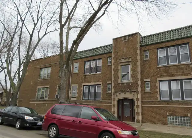 Property at 2308 E 80th St Unit 2E, Chicago, IL, 60617, 1 bed, 1 bath, [object Object]