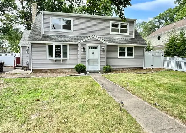 Property at 121 Crescent Ave, Wyckoff, NJ, 07481, 6 beds, 2 baths, [object Object]