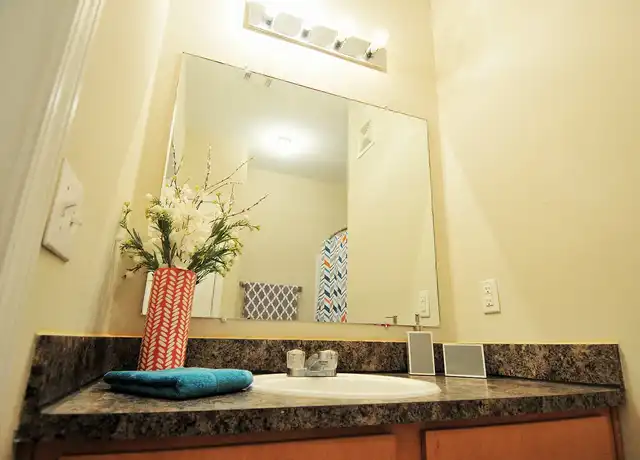 Property at Bridgeway Apartments 2 - 411 Dulles Dr, Lafayette, LA, 70506, 1 bed, 1 bath, [object Object]