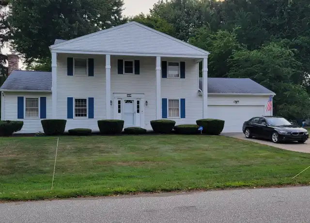 Property at 802 Wedgewood Dr, Erie, PA, 16505, 4 beds, 3 baths, [object Object]