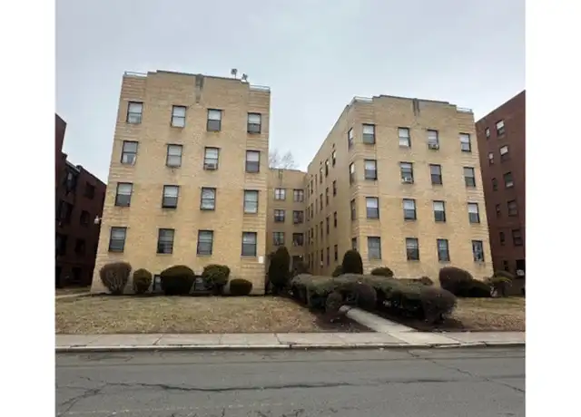 Property at 276 Collins St, Hartford, CT, 06105, 1 bed, 1 bath, [object Object]