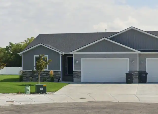 Property at 3595 S Yvonne Way, Ammon, ID, 83406, 3 beds, 2 baths, [object Object]