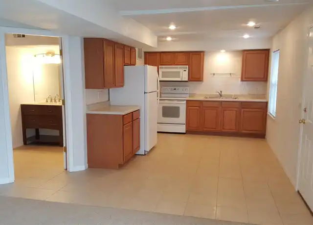 Property at 30 Narcissus Dr Unit 8, Belleville, IL, 62221, 1 bed, 1 bath, [object Object]