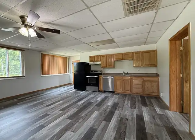 Property at 1035 Manchester Ave Unit 14, Wabash, IN, 46992, 1 bed, 1 bath, [object Object]