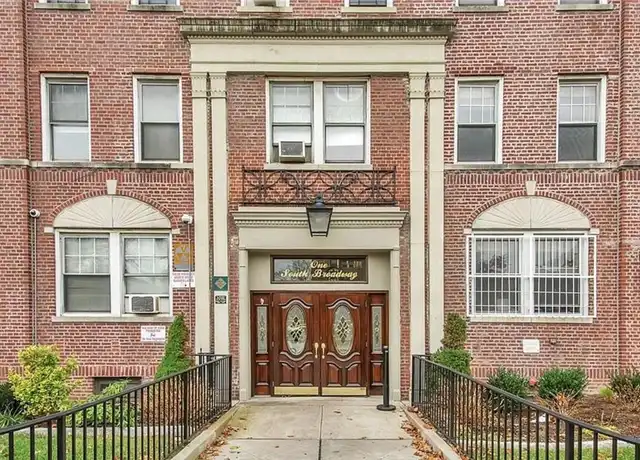 Property at 1 S Broadway Unit 4M, White Plains, NY, 10601, 0 beds, 1 bath, [object Object]