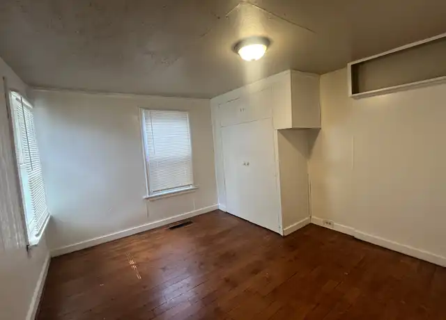 Property at 627 E Isabella Ave, Muskegon, MI, 49442, 3 beds, 1 bath, [object Object]