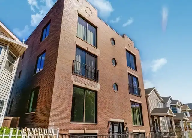 Property at 1707 S Ruble St Unit 2S, Chicago, IL, 60616, 3 beds, 2 baths, [object Object]
