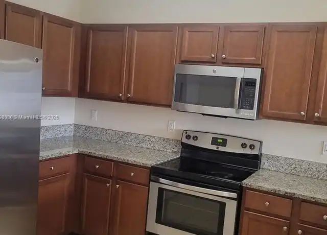 Property at 8930 NW 97th Ave #206, Doral, FL, 33178, 3 beds, 2.5 baths, [object Object]