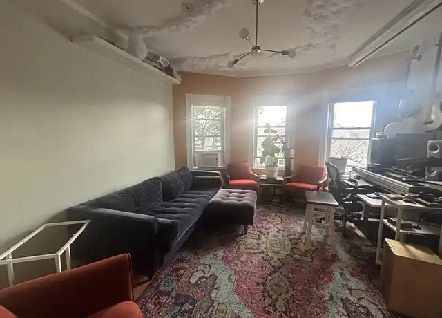 Property at 12 Pearl Street Pl #3, Somerville, MA, 02145, 2 beds, 1 bath, [object Object]