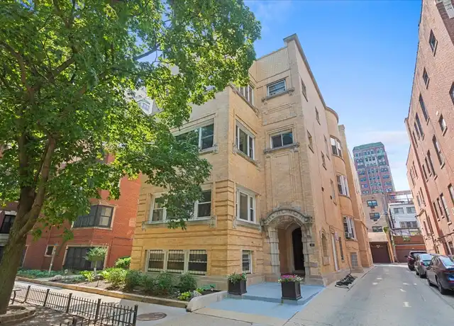 Property at 429 W Wellington Ave Unit 1A, Chicago, IL, 60657, 2 beds, 2 baths, [object Object]
