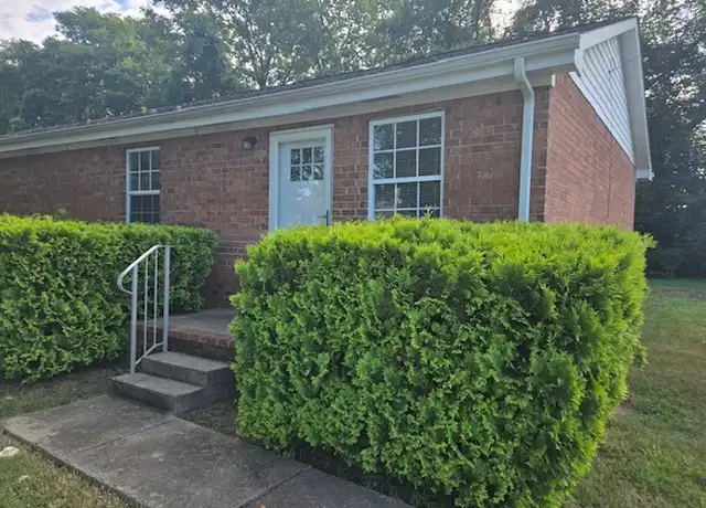 Property at 721 Lincoln Dr Unit B, Gallatin, TN, 37066, 2 beds, 1 bath, [object Object]