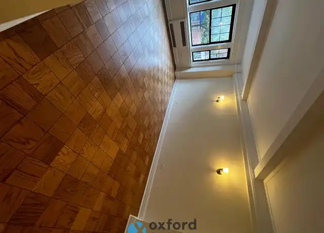 Property at 95 Christopher St Unit 2G, New York, NY, 10014, 1 bed, 1 bath, [object Object]