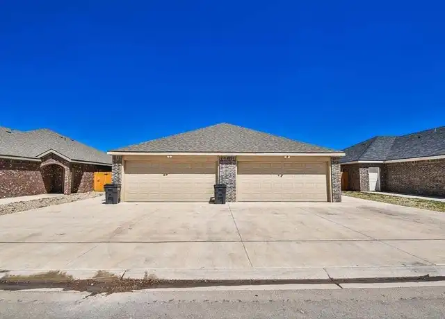 Property at 5708 Kemper St Unit B, Lubbock, TX, 79416, 3 beds, 3 baths, [object Object]