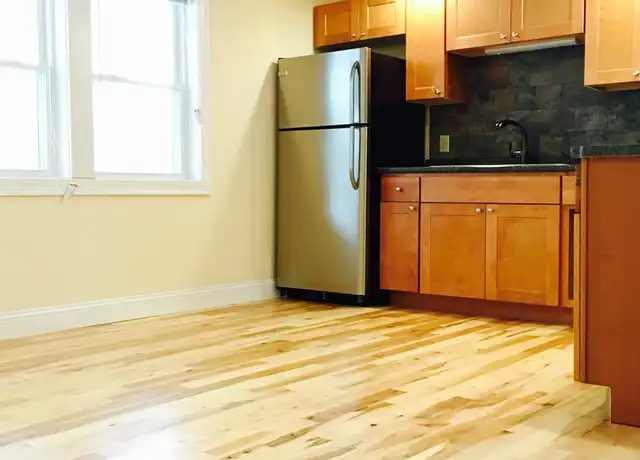 Property at 158 North St Apt B, Burlington, VT, 05401, 3 beds, 1 bath, [object Object]