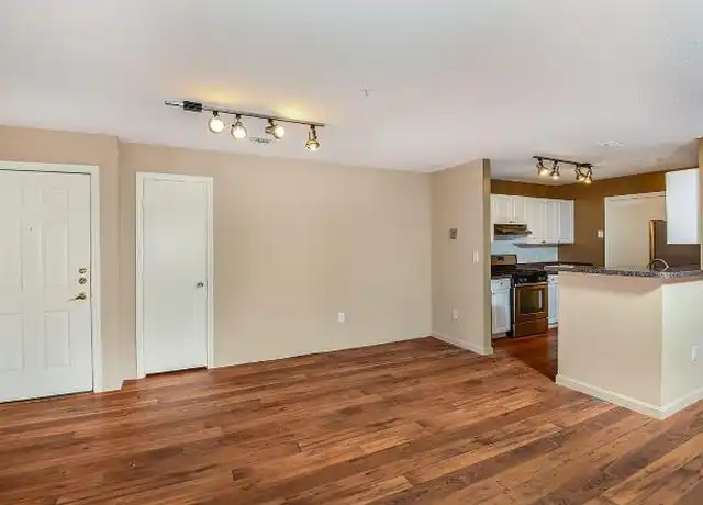 Property at 100 Charlestown Meadows Dr, Westborough, MA, 01581, 2 beds, 2 baths, [object Object]