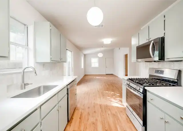 Property at 8110 Willet Trl Unit B, Austin, TX, 78745, 2 beds, 2 baths, [object Object]