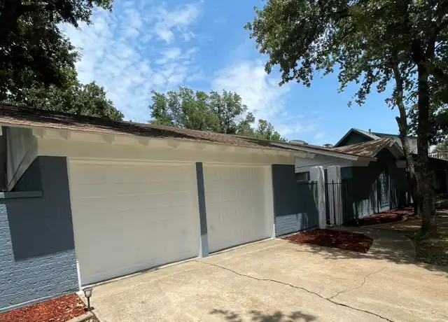 Property at 704 W Pleasantview Dr, Hurst, TX, 76054, 4 beds, 2 baths, [object Object]
