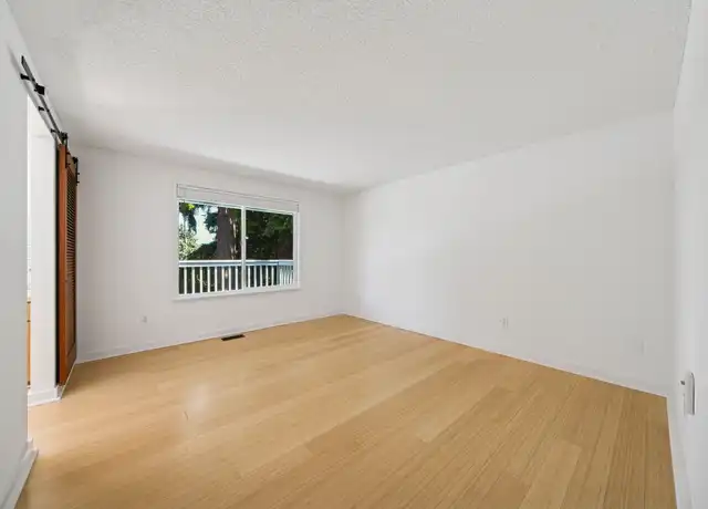 Property at 3938 SW 328th Pl, Federal Way, WA, 98023, 3 beds, 2.5 baths, [object Object]