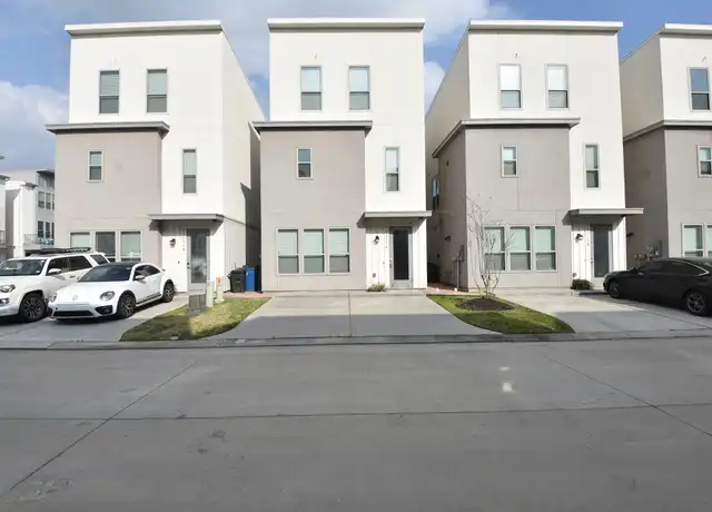 Property at 18708 Centro Main St Unit B, Shenandoah, TX, 77385, 2 beds, 2.5 baths, [object Object]
