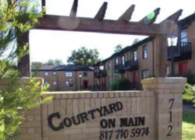Property at 712 N Main St Unit C1, Cleburne, TX, 76033, 2 beds, 1 bath, [object Object]