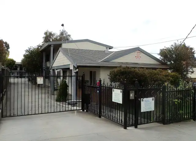 Property at 2316 96th Ave Unit 02, Oakland, CA, 94603, 1 bed, 1 bath, [object Object]