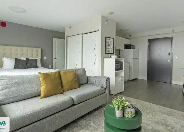 Property at 305 Dr Martin Luther King Jr St S, Saint Petersburg, FL, 33705, 0 beds, 1 bath, [object Object]