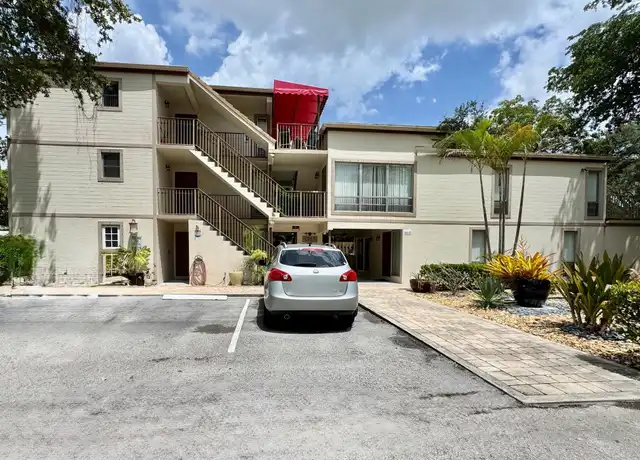 Property at 1313 SW 8th Ct Unit 4, Fort Lauderdale, FL, 33312, 2 beds, 2 baths, [object Object]