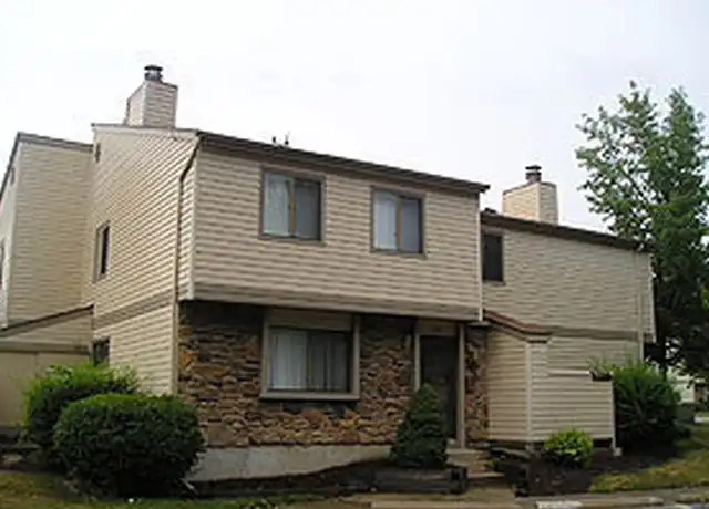 Property at 376 Rose Marie Ct, St Peters, MO, 63376, 2 beds, 1.5 baths, [object Object]