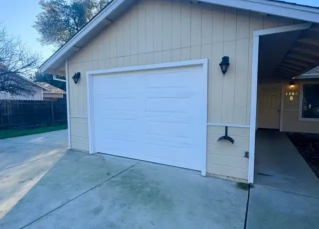 Property at 1165 Le Brun Ln Unit B, Redding, CA, 96002, 3 beds, 2 baths, [object Object]
