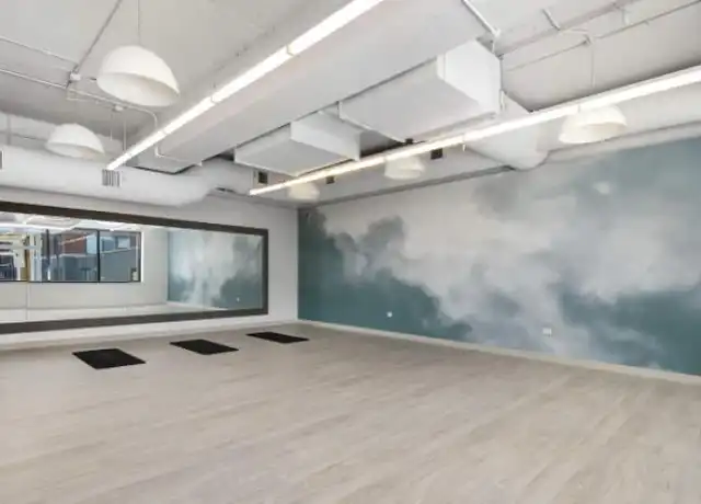 Property at 320 W Illinois St Unit 124, Chicago, IL, 60654, 1 bed, 1 bath, [object Object]