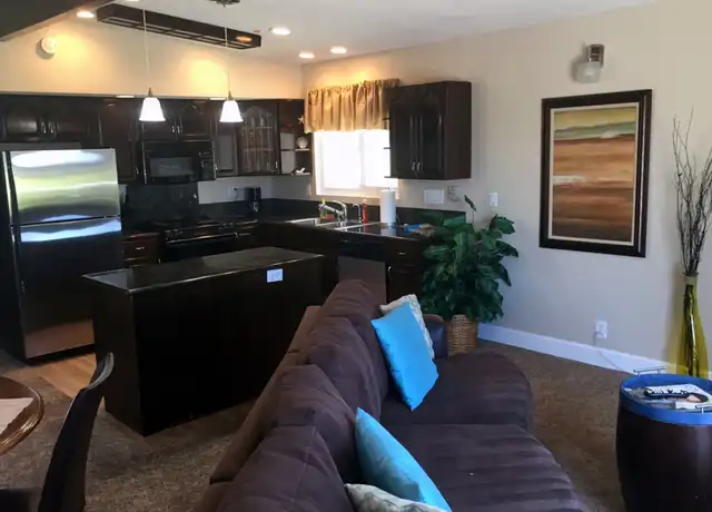 Property at 309 32nd St Unit B, Newport Beach, CA, 92663, 2 beds, 2 baths, [object Object]