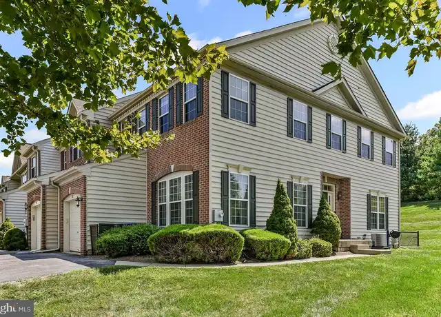 Property at 347 Elizabeth Dr, Kennett Square, PA, 19348, 3 beds, 3.5 baths, [object Object]