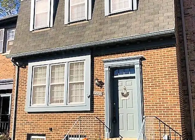 Property at 2722 Shawn Leigh Dr, Vienna, VA, 22181, 4 beds, 2.5 baths, [object Object]