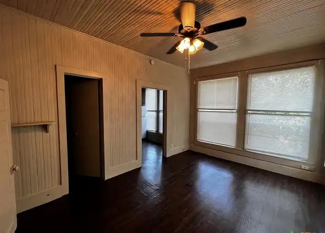 Property at 319 North St Unit 3, San Marcos, TX, 78666, 1 bed, 1 bath, [object Object]