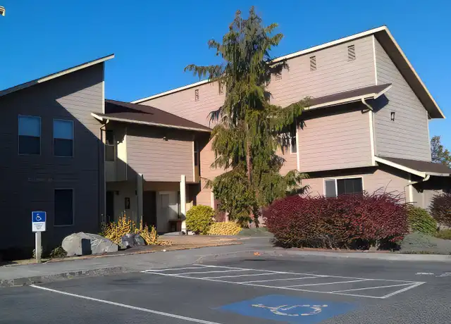 Property at 480 S Oak Harbor St Unit B104, Oak Harbor, WA, 98277, 2 beds, 1.5 baths, [object Object]